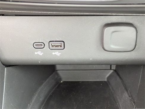 Certified 2024 Buick Encore GX Preferred image 26