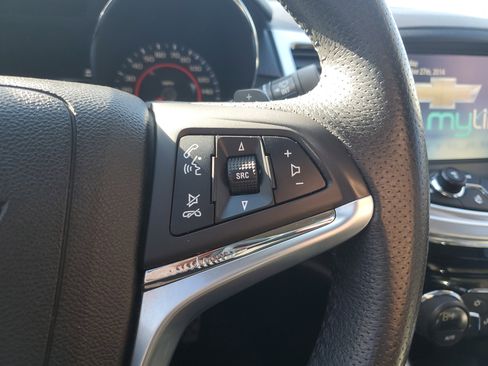 Used 2016 Chevrolet SS image 19