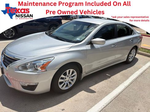 Used 2013 Nissan Altima 2.5 S FWD image 1