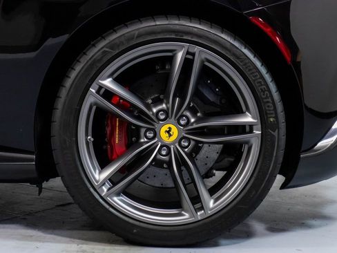 Certified 2024 Ferrari Roma Spider image 63