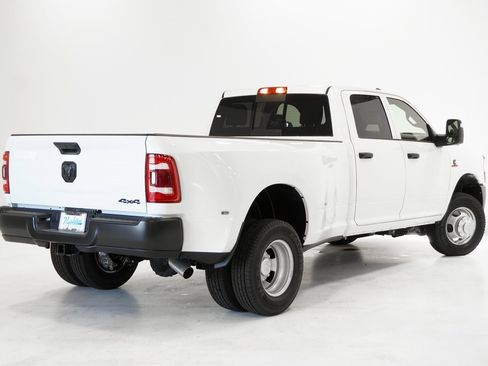 Used 2024 RAM 3500 Tradesman image 10