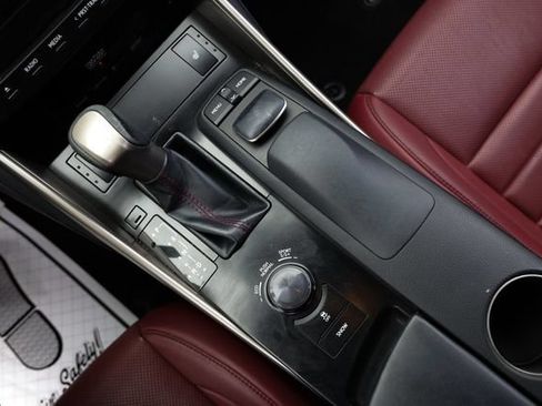 Used 2014 Lexus IS 350 w/ F Sport Package RWD image 40