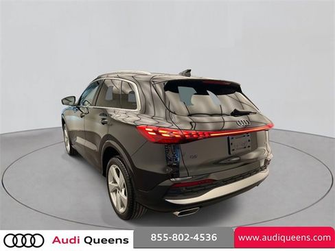 Used 2025 Audi Q5 Premium Plus w/ Premium Plus image 6