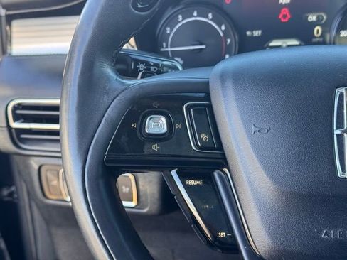 Used 2022 Lincoln Corsair AWD w/ Premium Package image 10