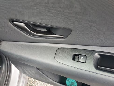 Certified 2025 Hyundai Elantra Sport FWD image 40