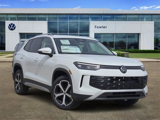 New 2026 Volkswagen Tiguan SE video 1