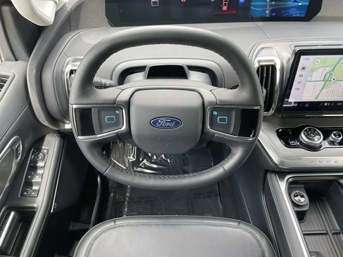 New 2026 Ford Expedition Max Platinum AWD/4WD image 15