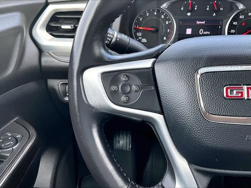 Used 2020 GMC Acadia SLT image 24