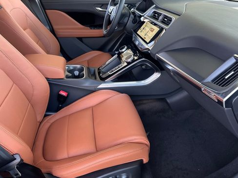 New 2024 Jaguar I-PACE R-Dynamic HSE image 14