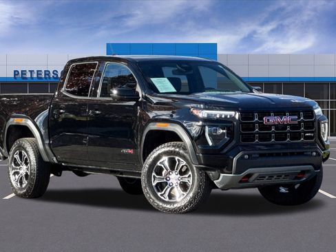 Certified 2024 GMC Canyon AT4 w/ Technology Package image 2