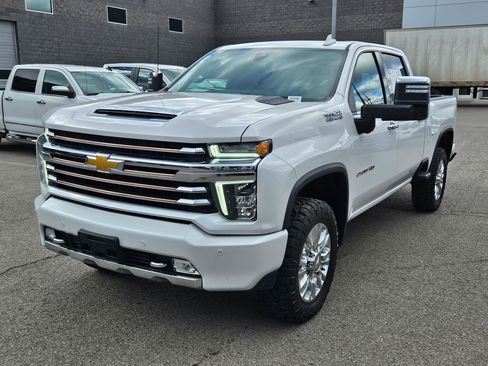 Used 2023 Chevrolet Silverado 2500 High Country image 8