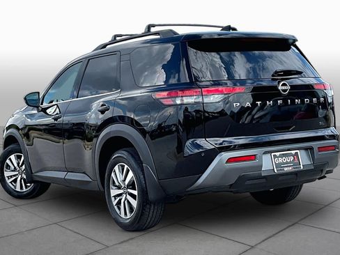 New 2026 Nissan Pathfinder SL FWD image 12