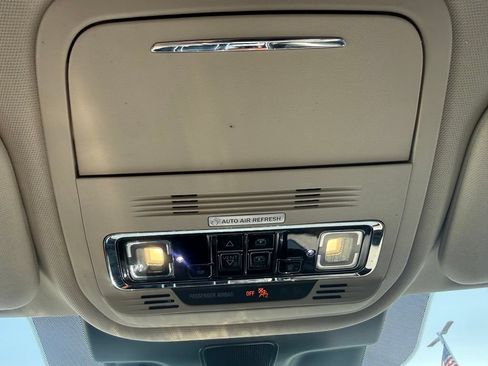 Used 2022 Lincoln Aviator Grand Touring w/ Equipment Group 301A AWD/4WD image 31