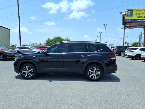 Used 2023 Volkswagen Atlas SE FWD image 5