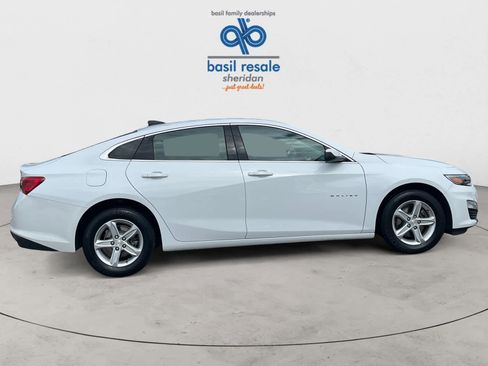 Used 2024 Chevrolet Malibu LS image 7