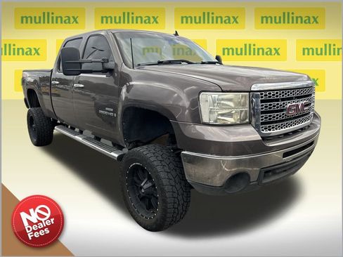 Used 2008 GMC Sierra 2500 SLT w/ Z71 Off-Road Package image 1