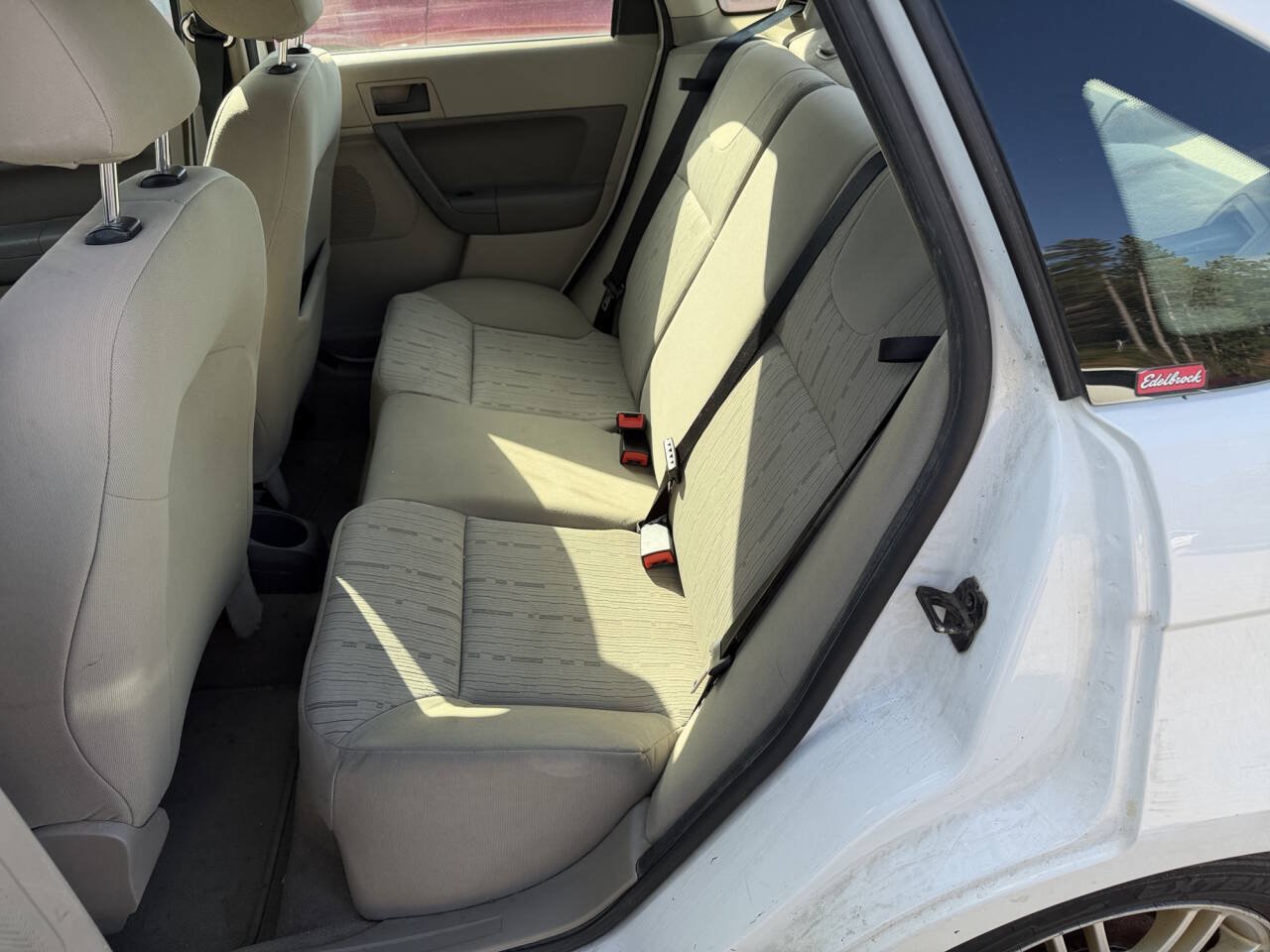 Used 2008 Ford Focus SES FWD image 21