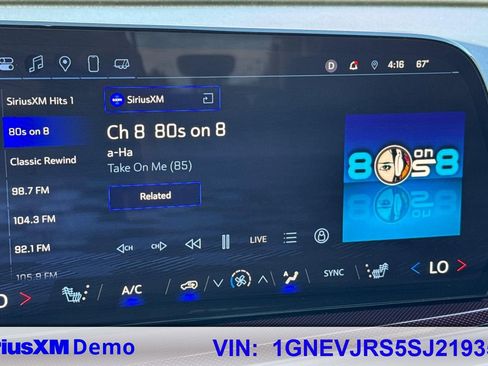 Used 2025 Chevrolet Traverse Z71 image 53