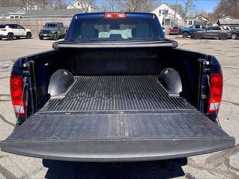 Used 2019 RAM 1500 Express image 30