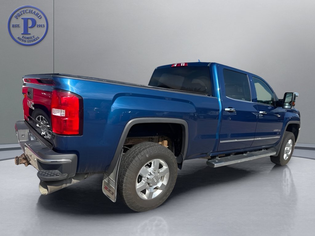 Used 2017 GMC Sierra 3500 SLT w/ Duramax Plus Package AWD/4WD image 8