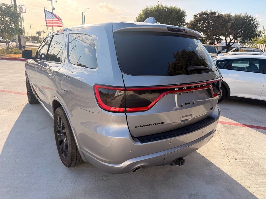 Used 2019 Dodge Durango R/T w/ Technology Group RWD image 3