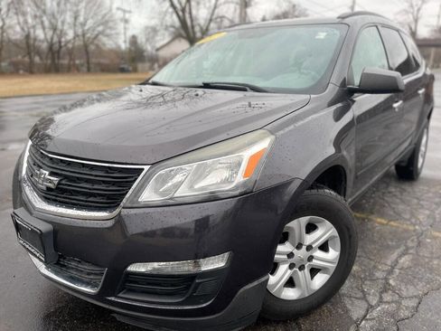 Used 2013 Chevrolet Traverse LS image 1