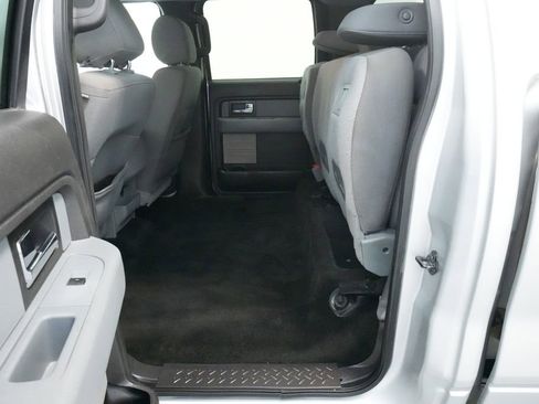 Used 2014 Ford F150 XLT w/ Trailer Tow Package image 17