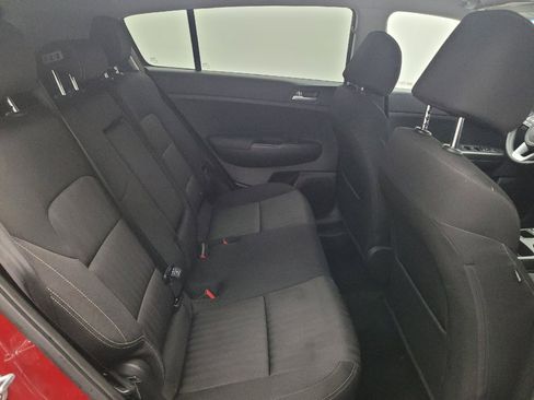Used 2020 Kia Sportage LX AWD/4WD image 19