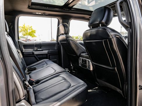 Used 2020 Ford F250 Platinum image 40