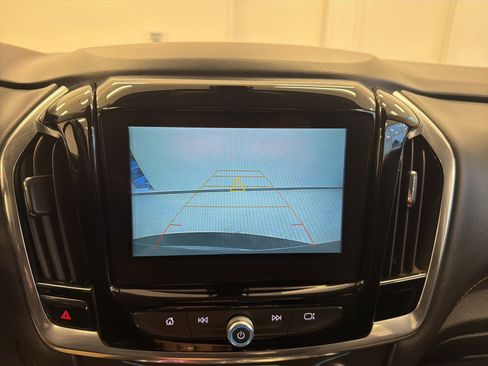 Used 2019 Chevrolet Traverse LT w/ LPO, Floor Liner Package image 24