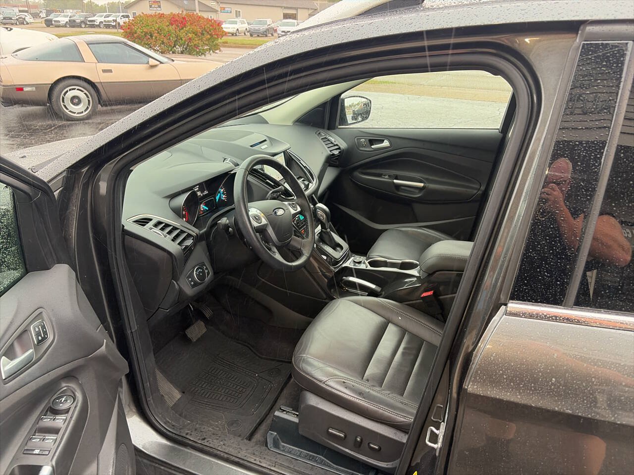 Used 2016 Ford Escape Titanium FWD image 10