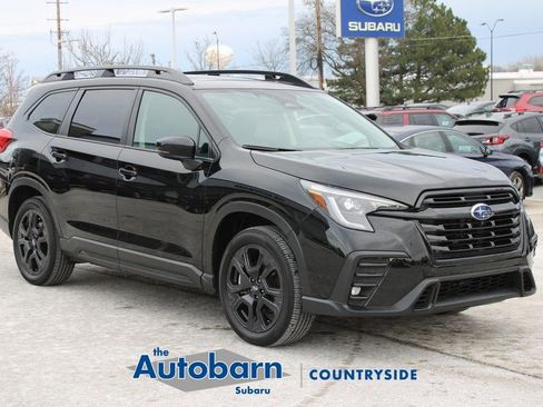 Used 2025 Subaru Ascent Bronze Edition AWD/4WD image 3