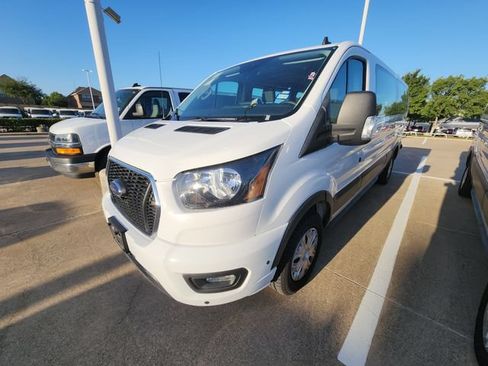 Used 2024 Ford Transit 350 XLT RWD image 3