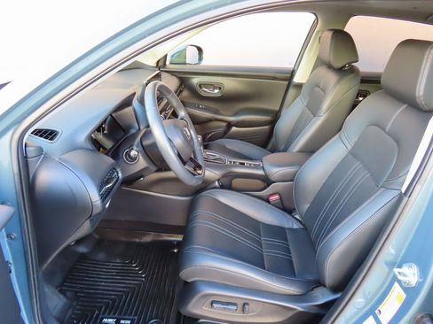 Used 2024 Honda HR-V EX-L image 22