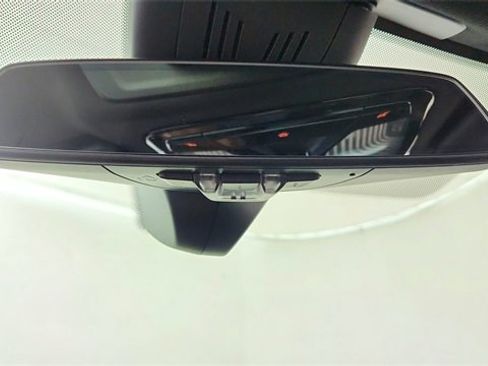 Used 2023 BMW i4 eDrive35 w/ Premium Package image 53