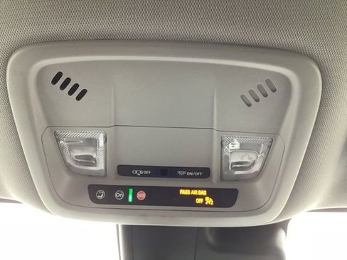 Used 2023 Chevrolet Malibu LT image 21