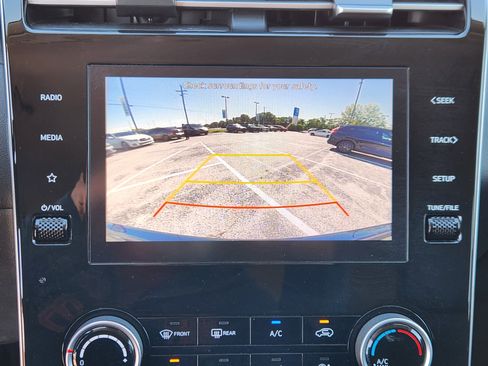 Used 2023 Hyundai Tucson SEL image 13