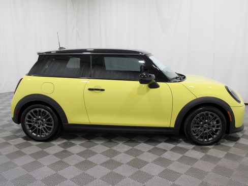 Used 2025 MINI Cooper S image 24