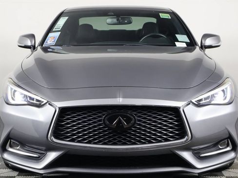 Used 2019 INFINITI Q60 3.0t Luxe w/ Essential Package RWD image 2
