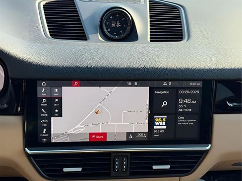 Used 2019 Porsche Cayenne E-Hybrid image 44