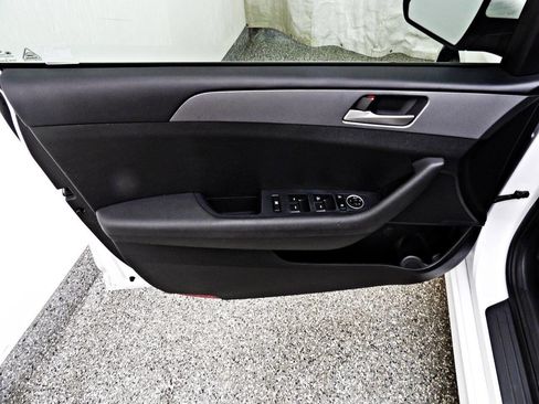 Used 2018 Hyundai Sonata SE image 7