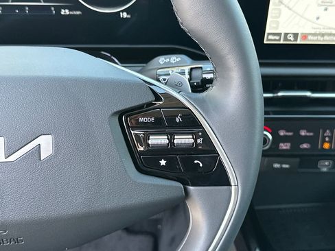 New 2026 Kia Niro Wind FWD image 26