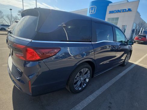 Certified 2026 Honda Odyssey Touring image 3