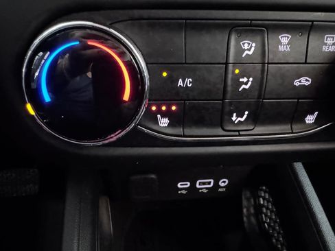 Certified 2023 Chevrolet TrailBlazer LT AWD/4WD image 22