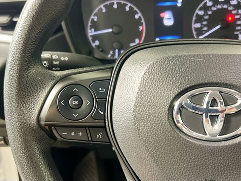 Used 2023 Toyota Corolla LE FWD image 18