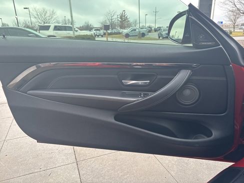 Used 2018 BMW M4 Coupe image 17