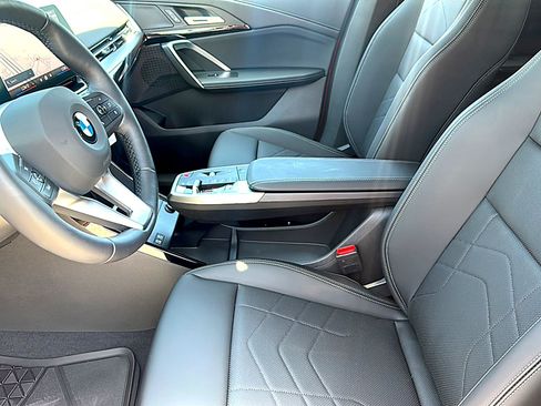 New 2026 BMW X2 xDrive28i w/ Technology Package AWD/4WD image 10