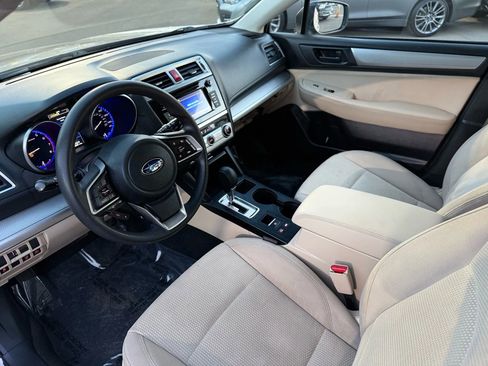 Used 2019 Subaru Outback 2.5i image 11