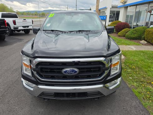 Used 2021 Ford F150 XLT w/ Equipment Group 301A Mid AWD/4WD image 8