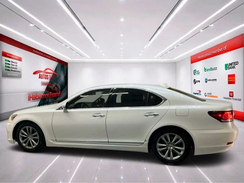 Used 2016 Lexus LS 460 w/ Comfort Package image 5